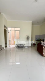 RUMAH 2 LANTAI SIAP HUNI DI KOTA MALANG - HANYA 800 JUTA