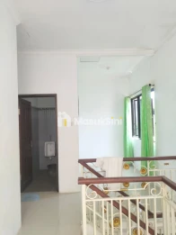 RUMAH 2 LANTAI SIAP HUNI LOKASI PERUMAHAN JOYO AGUNG MALANG