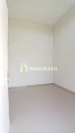 RUMAH BARU 380JT, AKSES MUDAH KE TOL & PUSAT KOTA