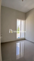 RUMAH BARU 380JT, AKSES MUDAH KE TOL & PUSAT KOTA