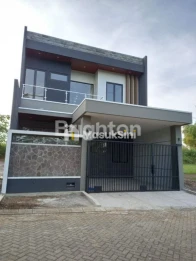 RUMAH BARU GRESS ARAYA MALANG