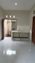 RUMAH BEKAS CANTIK HARGA MIRING - LEGALITAS LENGKAP