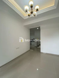 RUMAH MEWAH CLASSIC AMERIKA - 750 JUTA SIAP HUNI