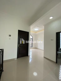 RUMAH MEWAH CLASSIC AMERIKA - 750 JUTA SIAP HUNI