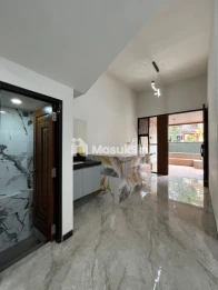 RUMAH MEWAH MODERN LOKASI DI ARAYA NIEUW INDIE
