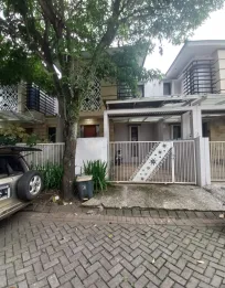RUMAH MEWAH MODERN SIAP HUNI LOKASI PERMATA JINGGA