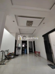 RUMAH MEWAH SIAP HUNI DEKAT RS PURI BUNDA