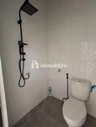 RUMAH MINIMALIS 1 LANTAI LOKASI DEKAT DISPENDUK KOTA