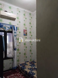 RUMAH MINIMALIS SIAP HUNI DEKAT VELODROME