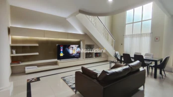 RUMAH MODERN FULL FURNISH SIAP HUNI MULYOSARI PRIMA DEKAT SUTOREJO GM