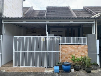 RUMAH MODERN MINIMALIS SIAP HUNI DI LOWOKWARU