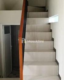 RUMAH MODERN MURAH DEKAT SMKN 9 MALANG KOTA