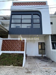 RUMAH MODERN MURAH MINIMALIS DEKAT SMKN 9 MALANG KOTA