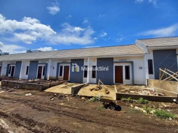 RUMAH MURAH SIAP HUNI LOKASI DEKAT SAWOJAJAR MALANG