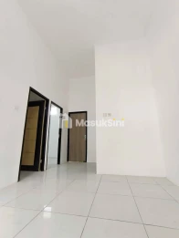 RUMAH MURAH SIAP HUNI LOKASI DEKAT SAWOJAJAR MALANG