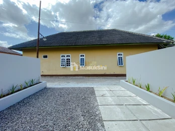 RUMAH MURAH, TANAH LUAS DI BARAT CANDI PRAMBANAN SLEMAN