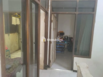 RUMAH SIAP HUNI 2 LANTAI LOKASI SAWOJAJAR 2