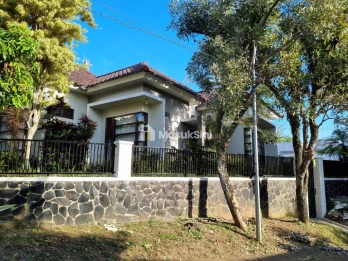 RUMAH VILLA MEWAH FREE AC LOKASI TIDAR