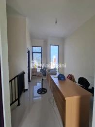 RUMAH VILLA PREMIUM DEKAT KAMPUS - MULAI 850 JUTA,SHM &SIAP HUNI