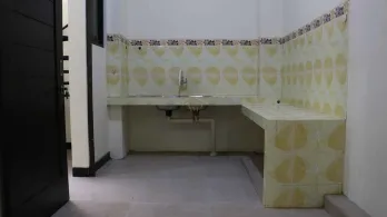 Rare Item! Rumah Second 2 Lantai di Sleman, Lokasi Strategis & Siap Tempati