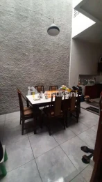 Rumah 2,5 Lantai Dekat Griya Arcamanik