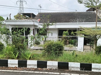 Rumah 4 Kamar di Borobudur Blimbing Malang GMK03578