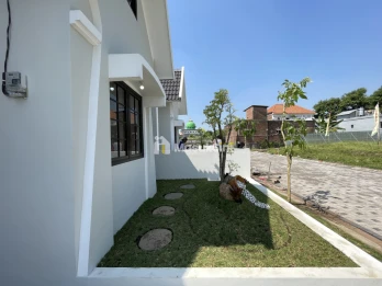 Rumah DP 5 Juta American Style Free interior di Pandaan, Pasuruan