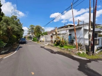 Rumah Hook Dijual Jl Borobudur Agung Suhat Kota Malang