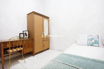 Rumah Kost Aktif Raya Tenggilis Mejoyo Seberang Ubaya Strategis