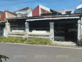 Rumah Luas 3 Kamar di Perumahan Daerah Tidar Malang GMK03591