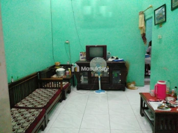 Rumah Siap Huni Dekat Stasiun Lama dan Cagar Alam Cipayung Depok