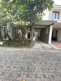 Rumah Strategis Dekat Exit Tol Karangploso Malang
