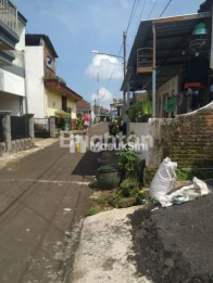 Rumah Tinggal 2 lantai di Kab. Malang