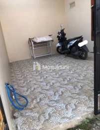 Rumah dijual murah (semi furnished) 2 lantai di Karangploso Malang