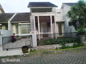 Rumah sewa Riverside Malang Dekat Sekolah Bina Bangsa School