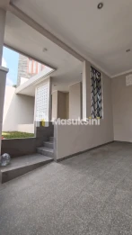 Rumah siap huni villa puncak tidar