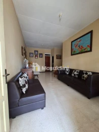 SECOND HOUSE EKSLUSIF DI ARAYA MALANG - SIAP HUNI