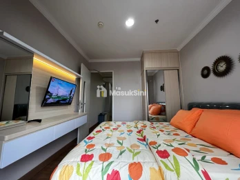 SENTUL TOWER APARTEMENT LT.3 VIEW POOL