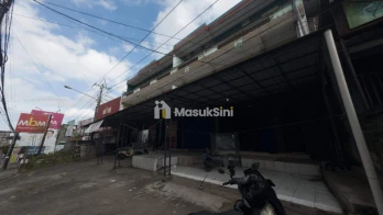 Sewa Ruko Hadap Utara 3 Lantai Bypass Soekarno Tabanan