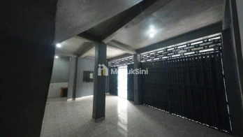 Sewa Ruko Hadap Utara 3 Lantai Bypass Soekarno Tabanan