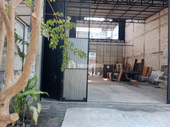 Sewa Tempat Usaha Gudang di Raya Kutisari Kota Surabaya Shm