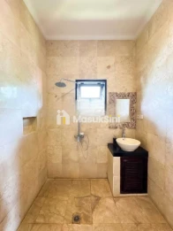 Sewa Villa Full Furnished 5 Kamar Kayutulang Canggu