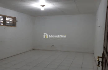 rumah 3 kamar tidur 2 kamar mandi dekat toserba griya arcamanik bandung