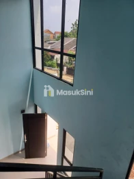 rumah dijual dibekasi SHM strategis 1 dan 2 lantai cash atau KPR tanpa DP