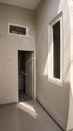 RUMAH MODERN 3 MENIT KE BANDARA ABD SALEH PAKIS - HARGA 495 JUTA