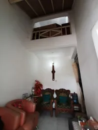 DIJUAL RUMAH BEKAS 2 LANTAI -LOKASI SAWOJAJAR 2