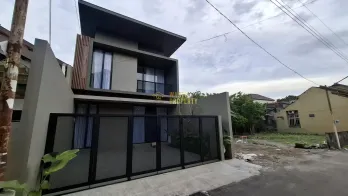 RUMAH 2 LANTAI MURAH FULL FURNISHED DEKAT JALAN KALIURANG KM 7