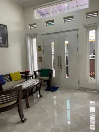 RUMAH BEKAS KONDISI TERAWAT,LANGSUNG HUNI -HARGA NEGO