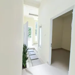 RUMAH MODERN SIAP HUNI HARGA MURAH DEKAT UKRIM DI KALASAN.
