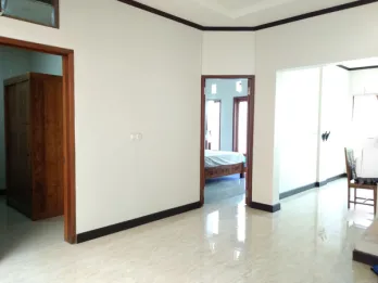 AMR-018.PRD | For Yearly Rent Rumah Furnished 3 kamar di Perum Batubulan